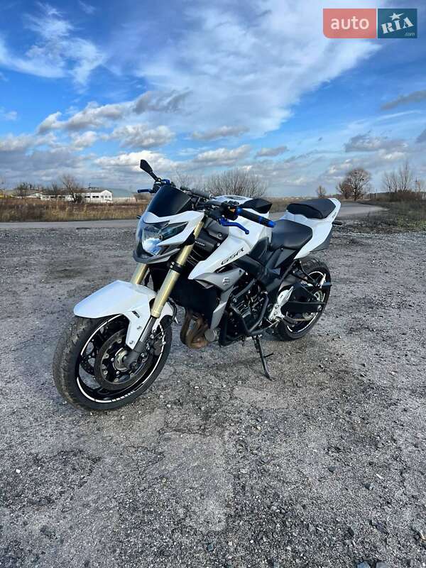 Мотоцикл Без обтекателей (Naked bike) Suzuki GSR 750 2012 в Харькове фото Мотоцикл Без обтекателей (Naked bike) Suzuki GSR 750 2012 в Харькове