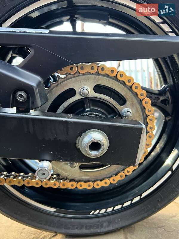 Мотоцикл Без обтекателей (Naked bike) Suzuki GSR 750 2012 в Харькове фото 21 Мотоцикл Без обтекателей (Naked bike) Suzuki GSR 750 2012 в Харькове