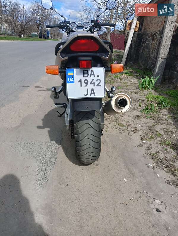 Мотоцикл Спорт-туризм Suzuki GSX 1200 1998 в Саврани