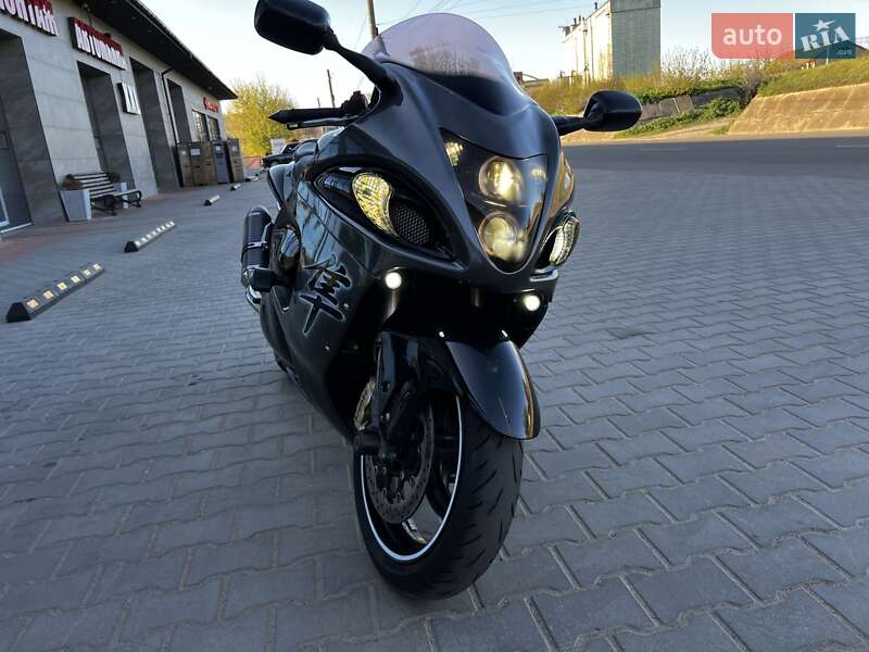 Мотоцикл Спорт-туризм Suzuki GSX 1300R Hayabusa 2009 в Березовке