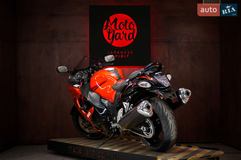 Спортбайк Suzuki GSX 1300R Hayabusa 2008 в Дніпрі