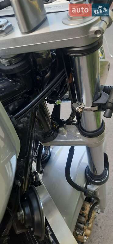 Мотоцикл Классик Suzuki GSX 1400 2003 в Крыжополе