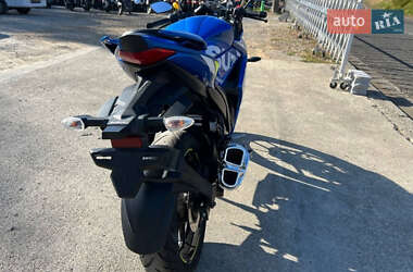 Спортбайк Suzuki GSX 250R 2019 в 