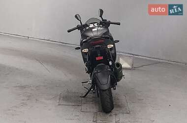 Спортбайк Suzuki GSX 250R 2022 в 