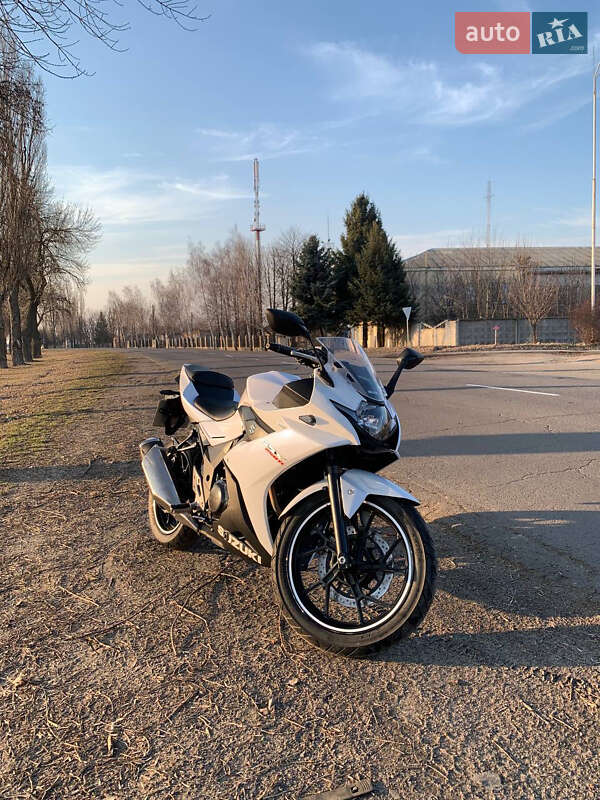 Мини спорт Suzuki GSX 250R 2018 в Кременчуге