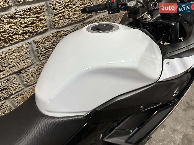 Спортбайк Suzuki GSX 250R 2023 в Одессе
