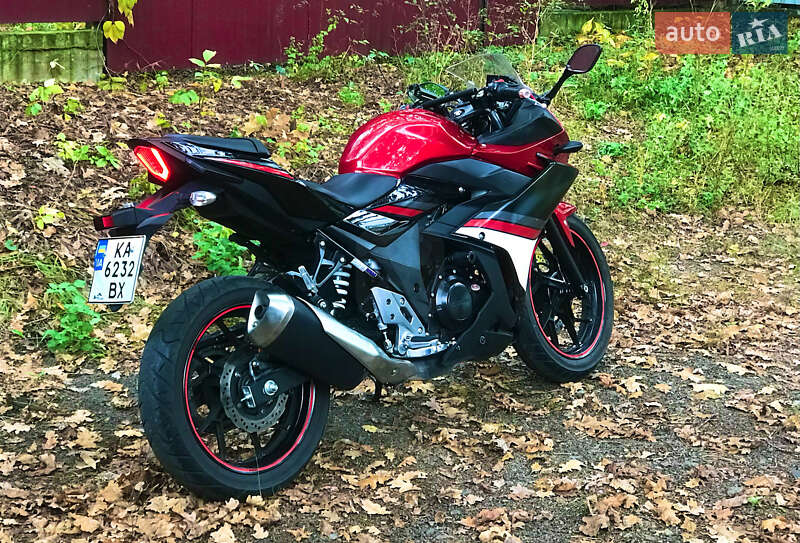 Спортбайк Suzuki GSX 250R 2018 в Ірпені