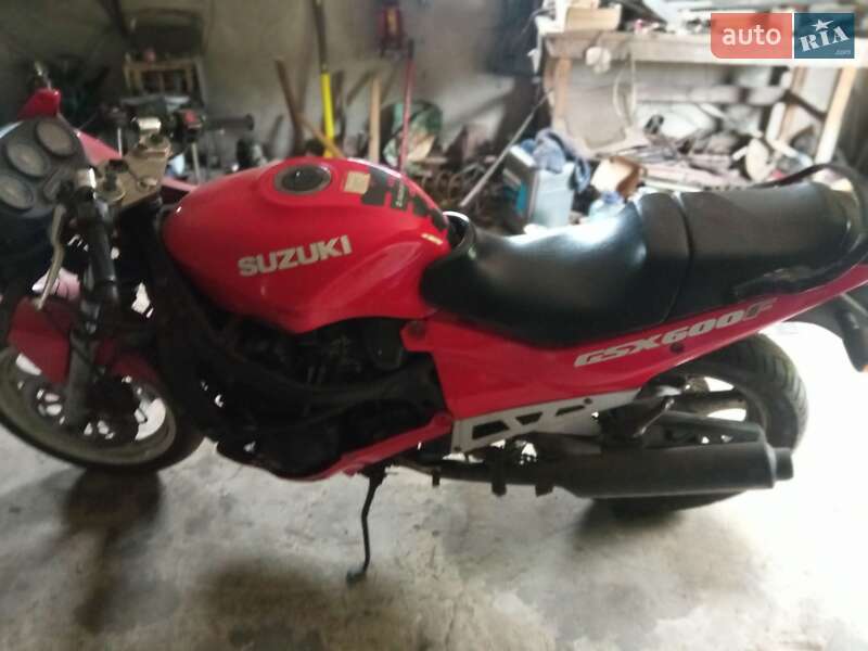 Спортбайк Suzuki GSX 600F 1991 в Рава-Русской