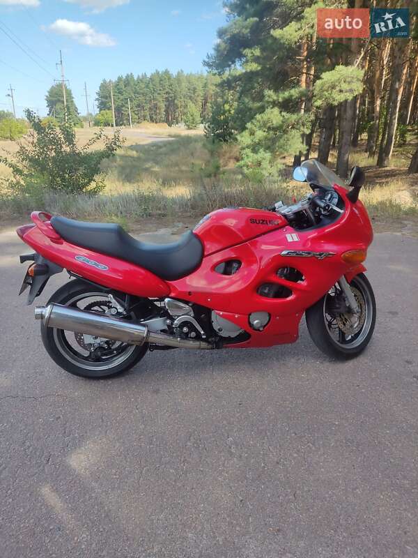 Мотоцикл Спорт-туризм Suzuki GSX 600F 1999 в Черкасах фото 3 Мотоцикл Спорт-туризм Suzuki GSX 600F 1999 в Черкасах