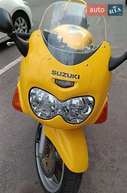 Мотоцикл Спорт-туризм Suzuki GSX 600F 2000 в 