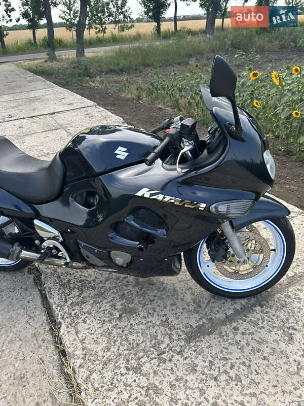Мотоцикл Спорт-туризм Suzuki GSX 600F 2000 в Васильковке