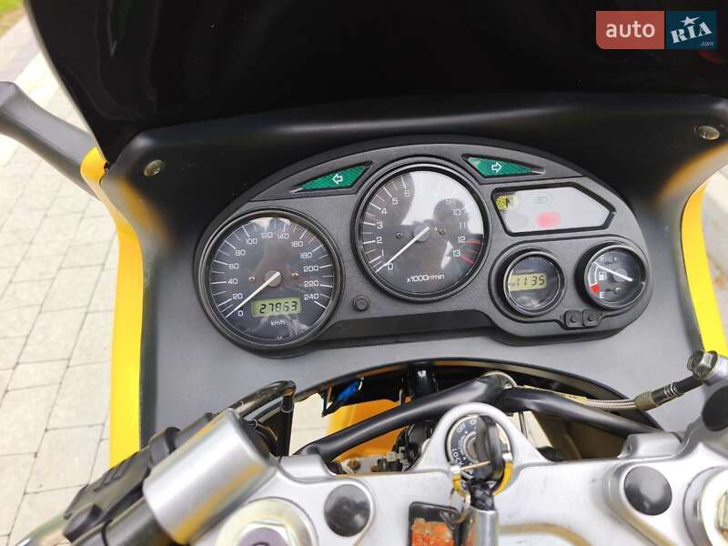 Спортбайк Suzuki GSX 600F 2001 в Львові