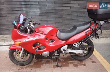 Мотоцикл Спорт-туризм Suzuki GSX-750 2002 в 