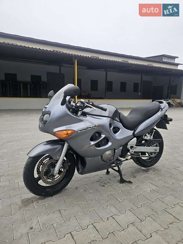 Мотоцикл Спорт-туризм Suzuki GSX 750F Katana 2005 в Тернополе