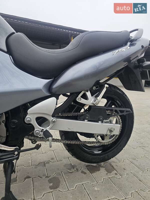 Мотоцикл Спорт-туризм Suzuki GSX 750F Katana 2005 в Тернополе