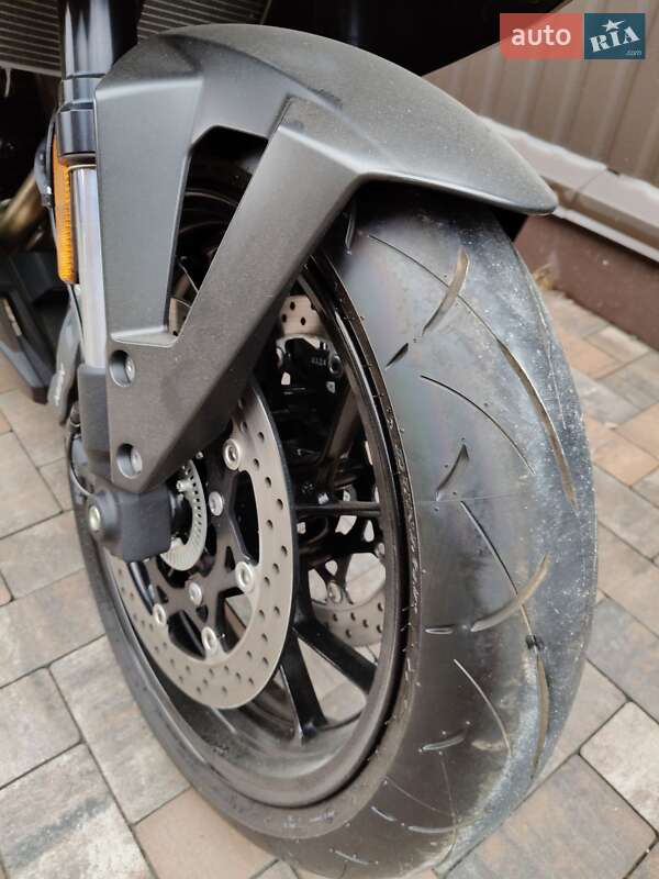 Спортбайк Suzuki GSX 8R 2023 в Білогородці фото 5 Спортбайк Suzuki GSX 8R 2023 в Білогородці