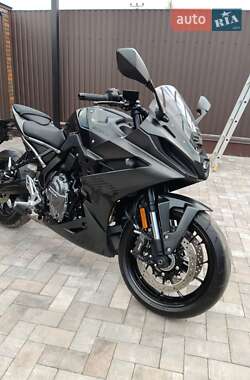 Спортбайк Suzuki GSX 8S 2023 в 