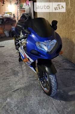 Спортбайк Suzuki GSX-R 1000 2001 в Славянске