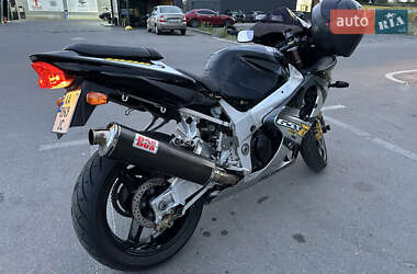 Спортбайк Suzuki GSX-R 1000 2002 в 