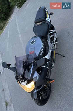 Спортбайк Suzuki GSX-R 1000 2002 в 