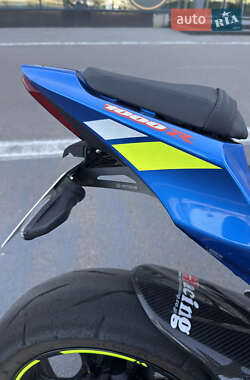 Спортбайк Suzuki GSX-R 1000 2021 в 