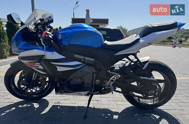 Спортбайк Suzuki GSX-R 1000 2014 в 