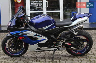 Спортбайк Suzuki GSX-R 1000 2006 в 