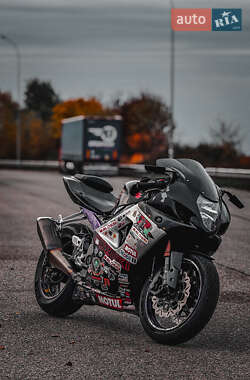 Спортбайк Suzuki GSX-R 1000 2006 в Пирятине