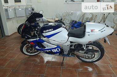 Спортбайк Suzuki GSX-R 1100 1998 в Киеве