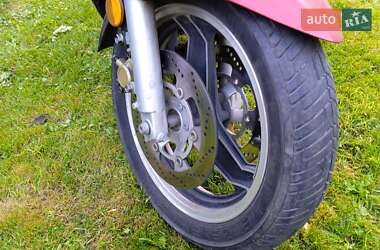 Спортбайк Suzuki GSX-R 1100 1996 в 