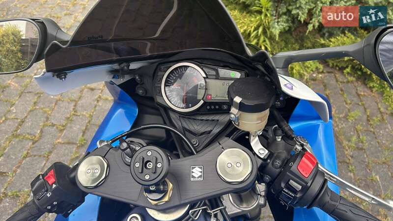 Спортбайк Suzuki GSX-R 600 2013 в Борисполе фото 6 Спортбайк Suzuki GSX-R 600 2013 в Борисполе