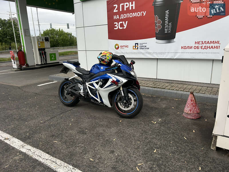 Спортбайк Suzuki GSX-R 600 2007 в Киеве