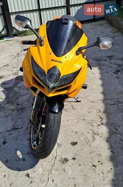 Спортбайк Suzuki GSX-R 600 2008 в 