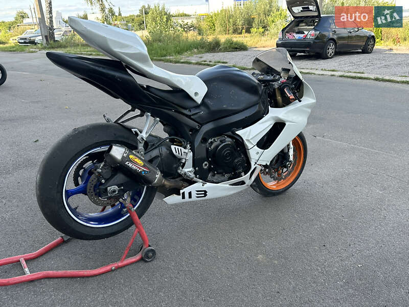 Спортбайк Suzuki GSX-R 600 2008 в Києві