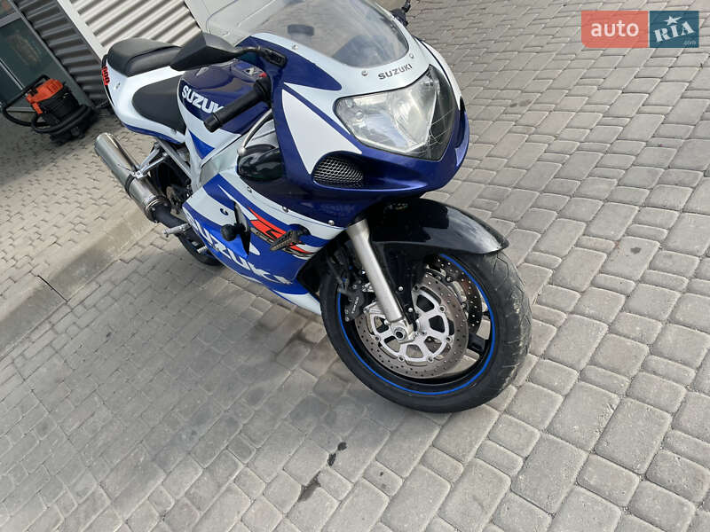 Спортбайк Suzuki GSX-R 600 2002 в Виннице