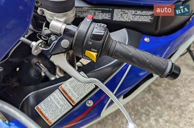 Спортбайк Suzuki GSX-R 600 2007 в 
