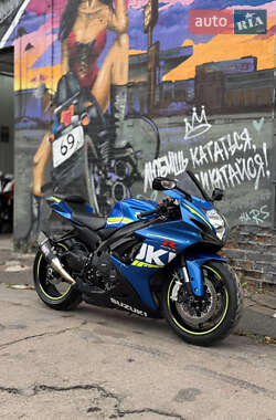 Спортбайк Suzuki GSX-R 600 2016 в Києві