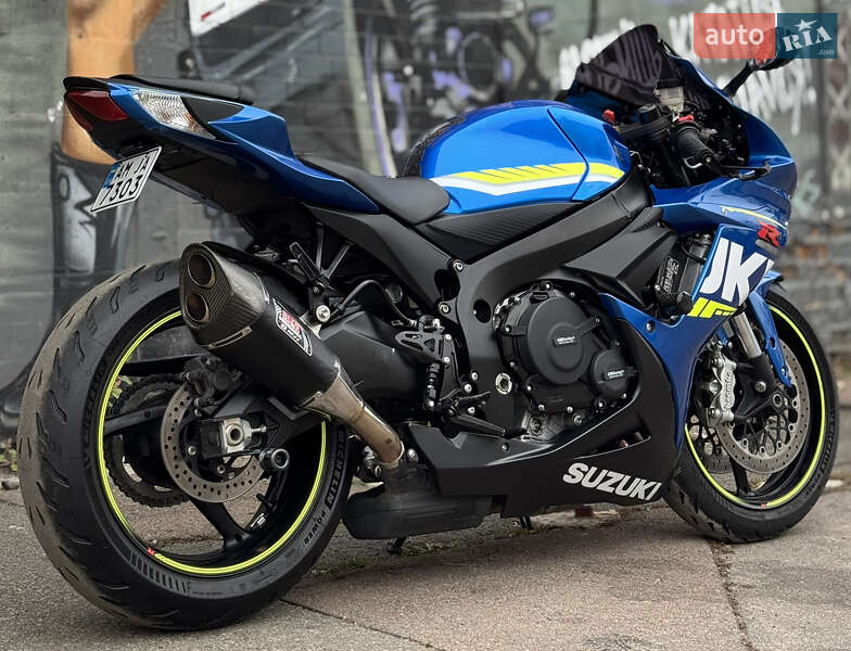 Спортбайк Suzuki GSX-R 600 2016 в Киеве фото 3 Спортбайк Suzuki GSX-R 600 2016 в Киеве