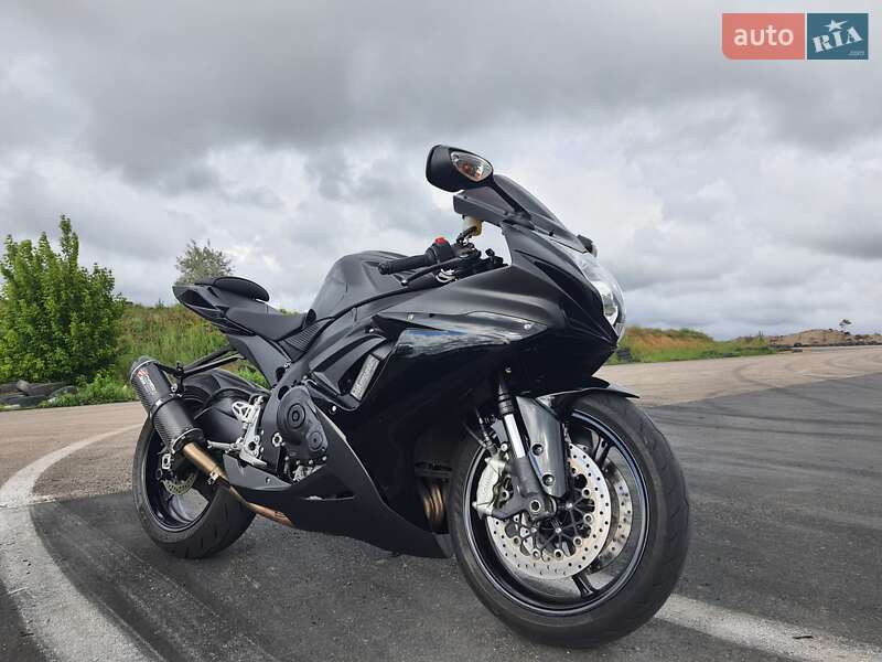 Спортбайк Suzuki GSX-R 600 2019 в Одессе