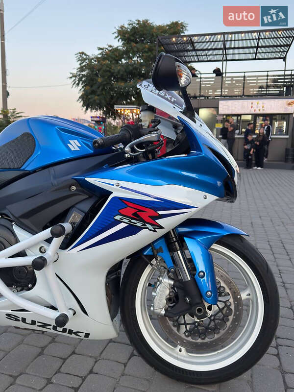 Спортбайк Suzuki GSX-R 600 2011 в Запорожье