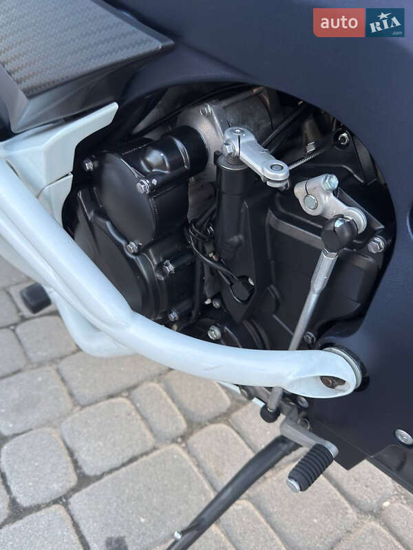 Спортбайк Suzuki GSX-R 600 2011 в Запорожье