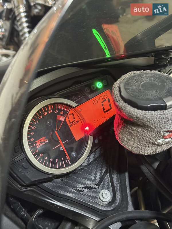 Спортбайк Suzuki GSX-R 600 2012 в Шепетовке