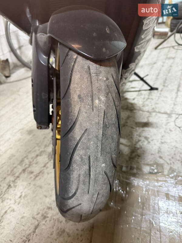 Спортбайк Suzuki GSX-R 600 2012 в Шепетовке