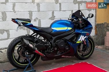 Спортбайк Suzuki GSX-R 600 2016 в Житомирі