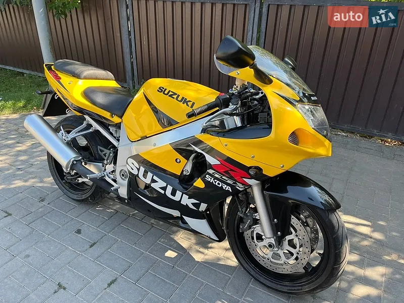 Suzuki GSX-R 600 2001