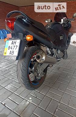 Мотоцикл Спорт-туризм Suzuki GSX-R 750 2000 в Черкасах