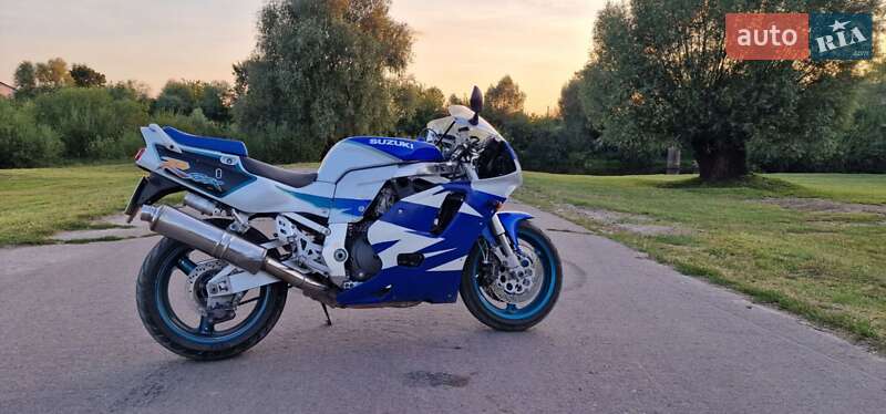 Мотоцикл Спорт-туризм Suzuki GSX-R 750 1995 в Сарнах