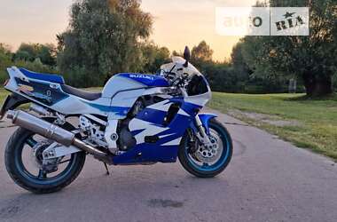 Мотоцикл Спорт-туризм Suzuki GSX-R 750 1995 в Сарнах