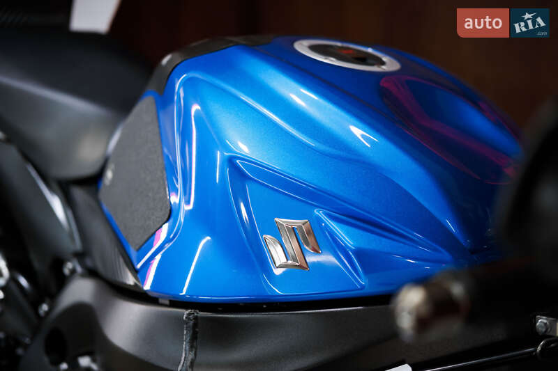 Спортбайк Suzuki GSX-R 750 2011 в Дніпрі