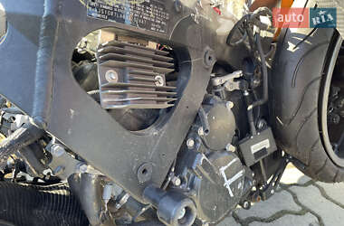 Спортбайк Suzuki GSX-R 750 2009 в 